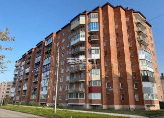 Продаю двухкомнатную квартиру, 49.6 м2, Полысаево, улица Молодогвардейцев, 28