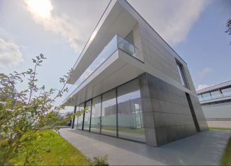 Продаю дом, 205 м2, село Краевско-Армянское, улица Саят-Нова, 72/6