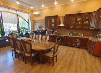 Сдаю многокомнатную квартиру, 260.9 м2, деревня Бородино, Варшавское шоссе, 72