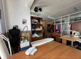 Продаю офис, 40.6 м2, Тюмень, улица Герцена, 97