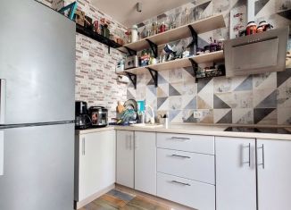 Продам однокомнатную квартиру, 38 м2, Мурино, Петровский бульвар, 12к1, ЖК Краски Лета