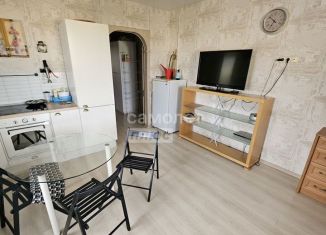 Сдам в аренду 2-комнатную квартиру, 46 м2, Среднеуральск, улица Дзержинского, 34