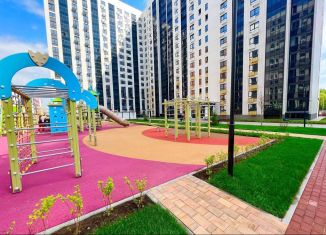 Продам двухкомнатную квартиру, 65.6 м2, Воронеж, улица Пескова, 6