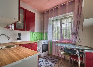 Продажа 2-ком. квартиры, 42.4 м2, Малоярославец, улица Кирова, 6