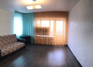 Продаю 2-ком. квартиру, 72.1 м2, Тюмень, улица 50 лет Октября, 3к1