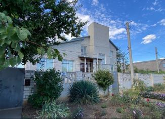 Продается дом, 398 м2, посёлок городского типа Красногвардейское, Парковая улица, 22