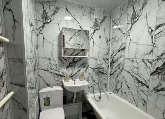 Сдается 1-ком. квартира, 38 м2, Нефтекамск, улица Ленина, 41