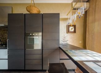 Сдача в аренду 3-ком. квартиры, 93 м2, Санкт-Петербург, Кузнецовская улица, 38