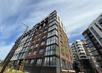 Продам 2-ком. квартиру, 63 м2, Калининград