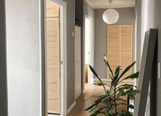 Двухкомнатная квартира на продажу, 64 м2, Избербаш, улица Г. Брода, 2