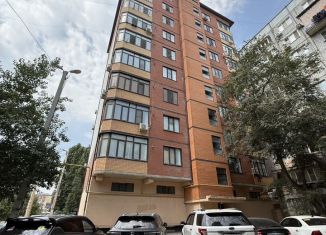 Продаю 2-ком. квартиру, 90 м2, Дагестан, улица Габитова, 14Б