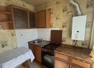 Продам 2-ком. квартиру, 42.7 м2, Чебаркуль, улица Мира, 10