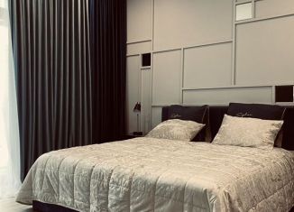 Сдаю 1-комнатную квартиру, 46.6 м2, Калининград, Октябрьская улица, 12