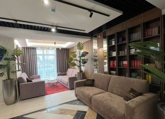 Продаю 3-комнатную квартиру, 124.5 м2, Брянск, улица Ильи Иванова, 7