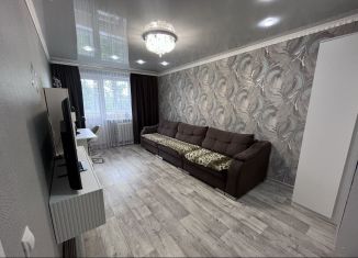 Продам 2-ком. квартиру, 51 м2, Стерлитамак, проспект Октября, 53