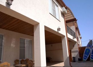 Сдача в аренду дома, 110 м2, Махачкала, Кировский внутригородской район, Сангарная улица