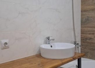 Продам 1-комнатную квартиру, 39 м2, Краснодар, улица имени 40-летия Победы, 43, микрорайон ЗИП