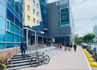 Сдам в аренду торговую площадь, 1417.5 м2, Тюмень, улица Осипенко, 79