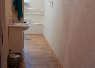 Продаю помещение свободного назначения, 8.3 м2, Волгоград, Двинская улица, 20