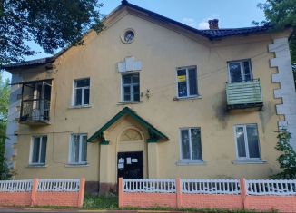 Продажа 3-комнатной квартиры, 54 м2, Калужская область, Советская улица, 83