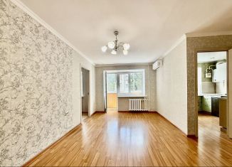 Продажа двухкомнатной квартиры, 45.3 м2, Октябрьский, Девонская улица, 2