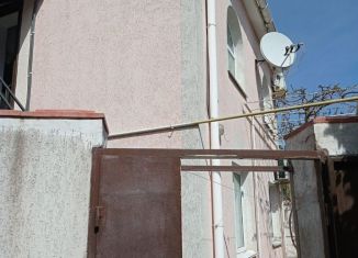 4-ком. квартира на продажу, 55.7 м2, Евпатория, улица Пушкина, 59