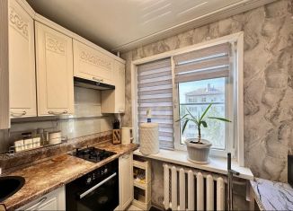 2-комнатная квартира на продажу, 29.8 м2, Ухта, улица 30 лет Октября, 15