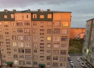 Продам 1-ком. квартиру, 46 м2, Каспийск, улица Каспийское шоссе, 28