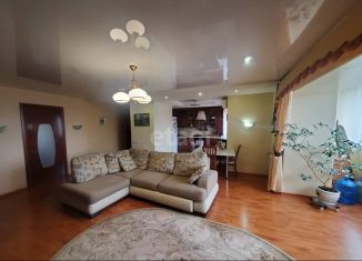 Продам 3-ком. квартиру, 95.2 м2, Приморский край, проспект Красного Знамени, 78