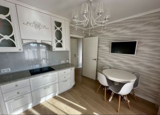 Продам 2-комнатную квартиру, 52 м2, Татарстан, улица Архитектора Гайнутдинова, 22