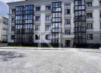 Продам 1-ком. квартиру, 36.1 м2, Калининград, улица Сержанта Мишина, 83к2