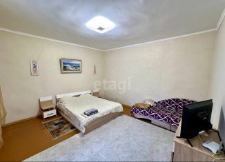 Продам 1-комнатную квартиру, 38 м2, Симферополь, улица Толстого, 1