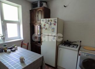 Продам 2-ком. квартиру, 54 м2, Геленджик, Приветливая улица, 2