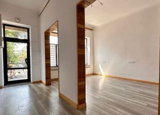 Сдам в аренду помещение свободного назначения, 63 м2, Краснодар, улица Володи Головатого, 289