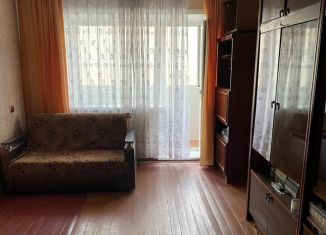 Продается 2-ком. квартира, 43.5 м2, Псков, Октябрьский проспект, 33А