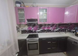 Продается 2-ком. квартира, 50.4 м2, Тюмень, улица Домостроителей, 8