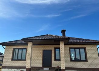 Дом на продажу, 110 м2, деревня Азьмушкино, улица Джамили Баймуратовой