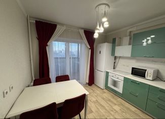 Сдается 2-комнатная квартира, 75.7 м2, Воронеж, улица 9 Января, 68к3, ЖК Современник