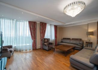 Четырехкомнатная квартира на продажу, 189 м2, Екатеринбург, улица Шейнкмана, 119