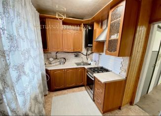 Продается 3-комнатная квартира, 64.7 м2, Ломоносов, улица Федюнинского, 5к1