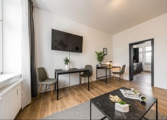 Продаю 3-ком. квартиру, 59 м2, Санкт-Петербург, Дальневосточный проспект, 33к1, Дальневосточный проспект