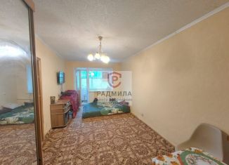 Продам 1-ком. квартиру, 30 м2, Сергиев Посад, улица Маяковского, 19