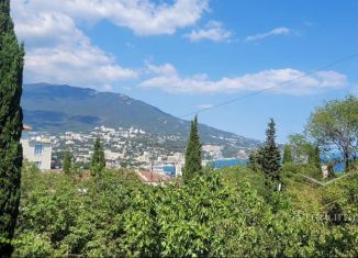 Продаю 2-ком. квартиру, 45.2 м2, Ялта, улица Щербака, 21