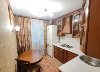 Продам 2-комнатную квартиру, 43.4 м2, Курск, Школьная улица, 5к1