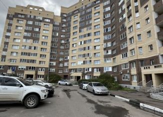 Сдаю в аренду 2-ком. квартиру, 70 м2, Бронницы, Зелёный проезд, 1А