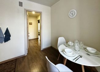 Сдаю двухкомнатную квартиру, 49.4 м2, Псков, Коммунальная улица, 11