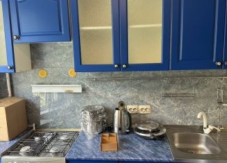 Сдам 2-ком. квартиру, 60 м2, Кингисепп, Восточная улица, 2А