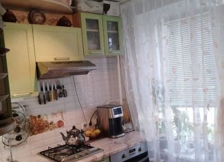 Продается 2-комнатная квартира, 44 м2, Кириши, проспект Ленина, 5