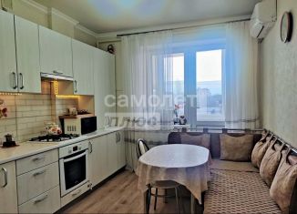 Продается 2-ком. квартира, 52.4 м2, Горячий Ключ, улица Энгельса, 1/1к3