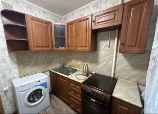 Сдается 2-ком. квартира, 45 м2, Люберцы, улица Космонавтов, 23